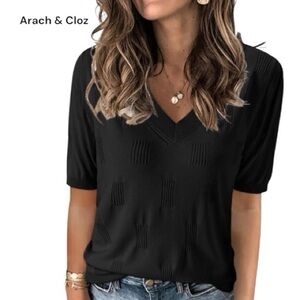 019 NWT Arach & Cloz Sweater